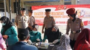 Sambut Hari Bhayangkara Ke-80, Polres Mojokerto Kota Gelar Pemeriksaan Kesehatan Gratis